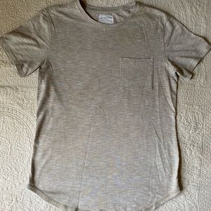 ON THE BYAS T-SHIRT